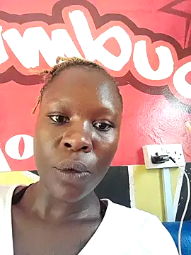 Snapshot of _BLVCKGIRL_SHERIF chatting on February 5, 11:23 am  BLVCKGIRL SHERIF online show from February 5, 11:23 am