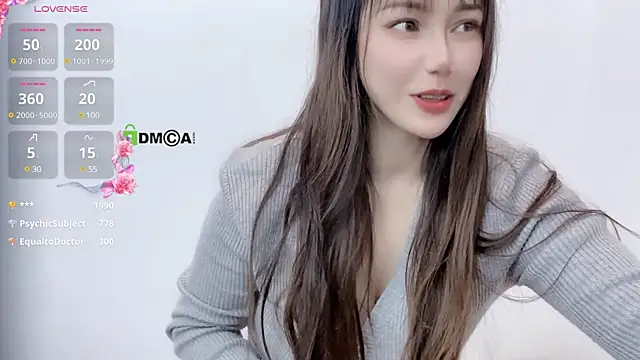 Snapshot of LIsha--170 chatting on February 17, 1:21 pm LIsha--170 online show from February 17, 1:21 pm