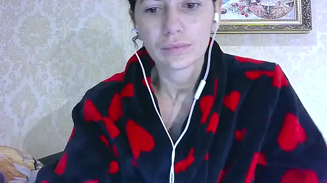 Snapshot of StunnigArt chatting on April 25, 1:19 am StunnigArt online show from April 25, 1:19 am