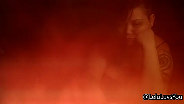 LeluLuvsYou online show from April 11, 6:40 am