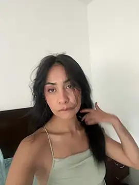 Snapshot of romma95 chatting on December 9, 4:58 pm romma95 online show from December 9, 4:58 pm
