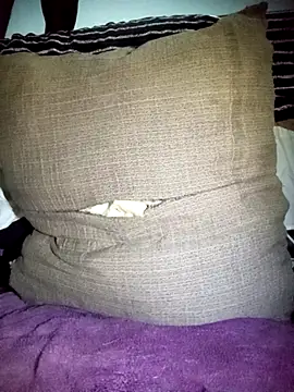 poloplayer123 online show from February 19, 5:20 pm