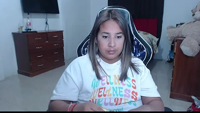 KathyHardcore69 online show from December 5, 3:37 am