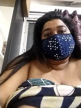 indianlisa5 online show from January 17, 9:18 pm