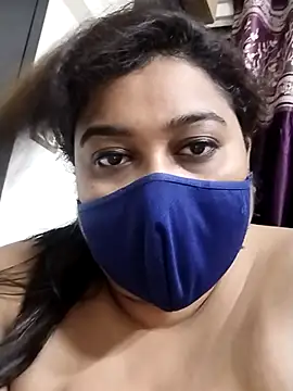 Snapshot of indianlisa5 chatting on April 15, 9:59 pm indianlisa5 online show from April 15, 9:59 pm