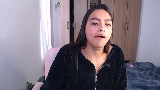 fairylatin222 online show from March 5, 8:42 pm