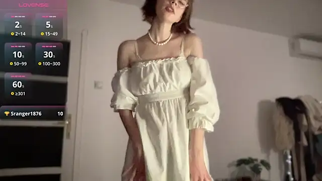 Snapshot of ms_christiana chatting on November 9, 1:48 am ms christiana online show from November 9, 1:48 am