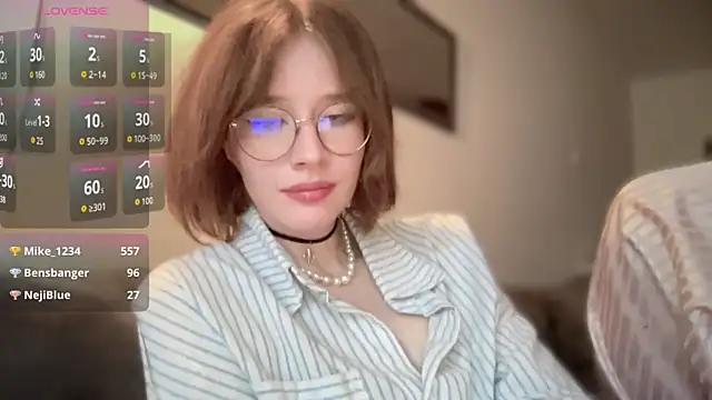 Snapshot of ms_christiana chatting on December 1, 2:33 pm ms christiana online show from December 1, 2:33 pm