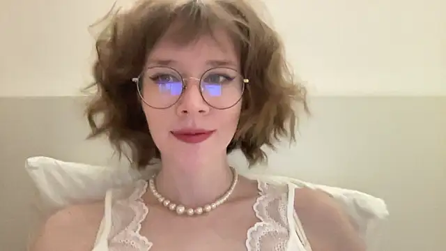 ms christiana online show from June 14, 6:54 pm