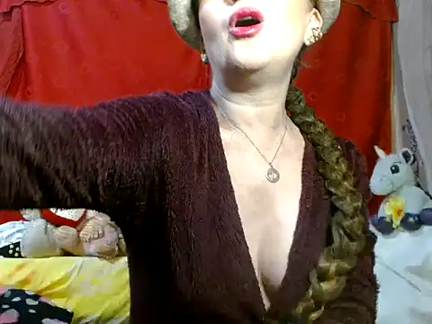 Snapshot of hottieperla chatting on March 8, 6:01 pm hottieperla online show from March 8, 6:01 pm