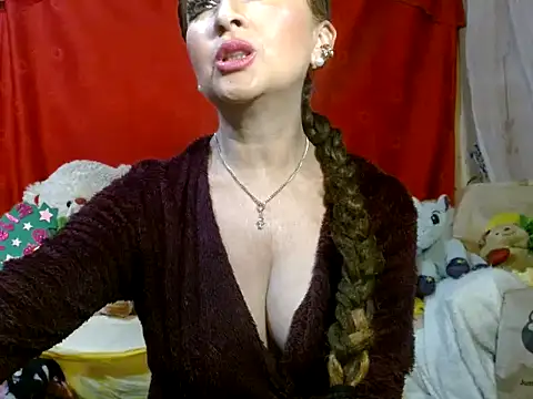 Snapshot of hottieperla chatting on May 20, 6:25 pm hottieperla online show from May 20, 6:25 pm