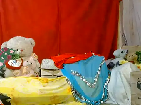 Snapshot of hottieperla chatting on July 6, 7:49 pm hottieperla online show from July 6, 7:49 pm