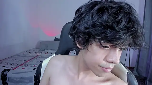 Alan26  online show from February 27, 3:50 am