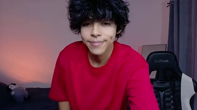 Alan26  online show from April 21, 12:01 am