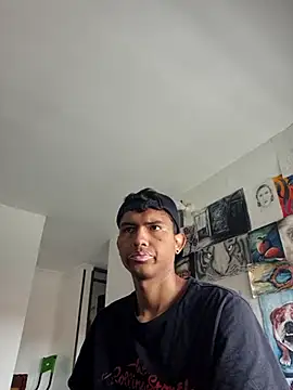 Snapshot of xrobXstax chatting on October 2, 2:24 pm xrobXstax online show from October 2, 2:24 pm