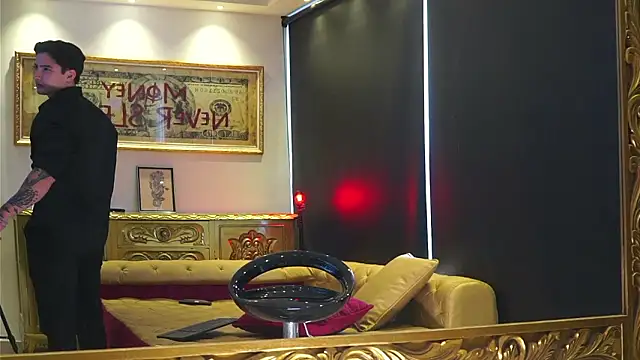 dantecoppolaa  online show from February 23, 7:33 pm