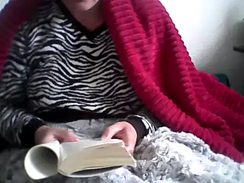 Snapshot of DragoneSFR chatting on March 13, 3:50 pm DragoneSFR online show from March 13, 3:50 pm