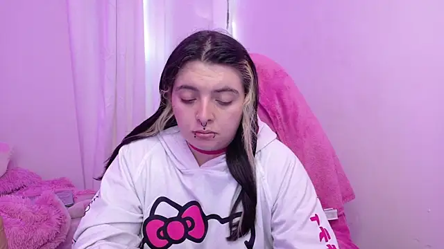 Sachi Meow online show from April 4, 5:21 pm