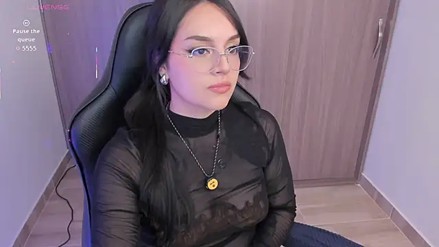 anaveleeez online show from March 3, 12:17 am