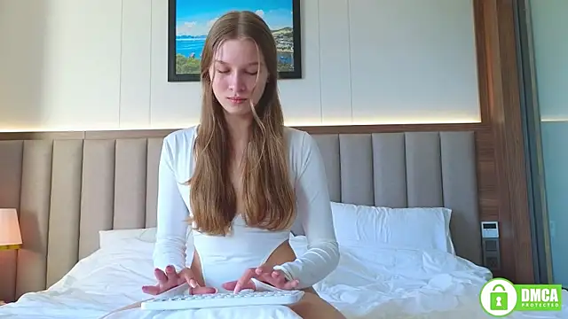 CutieBeauty online show from March 29, 8:25 am