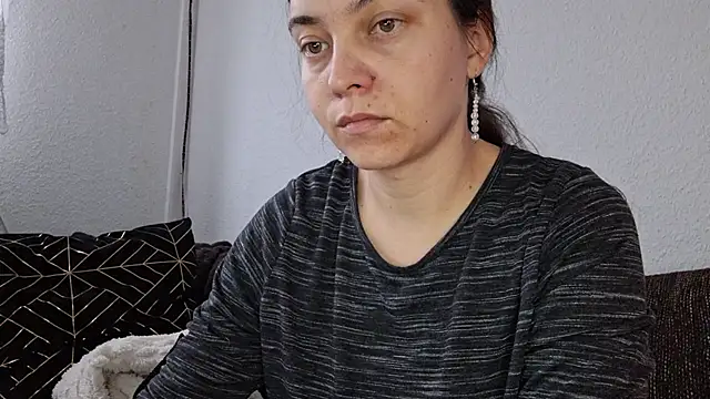 Snapshot of Cyndee_Winter chatting on December 17, 11:28 am Cyndee Winter online show from December 17, 11:28 am