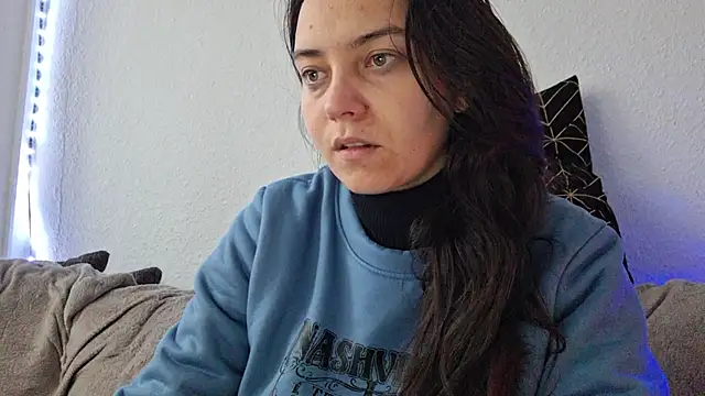 Snapshot of Cyndee_Winter chatting on December 28, 1:49 pm Cyndee Winter online show from December 28, 1:49 pm