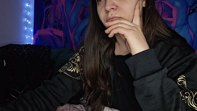 Snapshot of Cyndee_Winter chatting on February 2, 4:00 pm Cyndee Winter online show from February 2, 4:00 pm