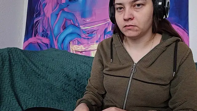 Snapshot of Cyndee_Winter chatting on February 27, 1:49 pm Cyndee Winter online show from February 27, 1:49 pm