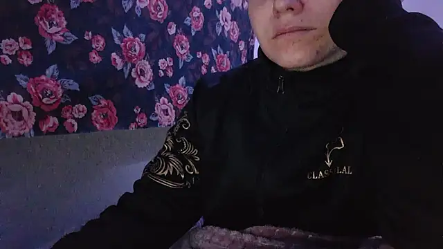 Snapshot of Cyndee_Winter chatting on March 22, 7:09 pm Cyndee Winter online show from March 22, 7:09 pm