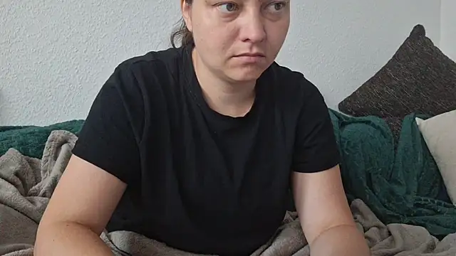 Snapshot of Cyndee_Winter chatting on September 10, 6:35 am Cyndee Winter online show from September 10, 6:35 am