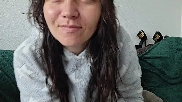 Snapshot of Cyndee_Winter chatting on September 24, 6:39 am Cyndee Winter online show from September 24, 6:39 am