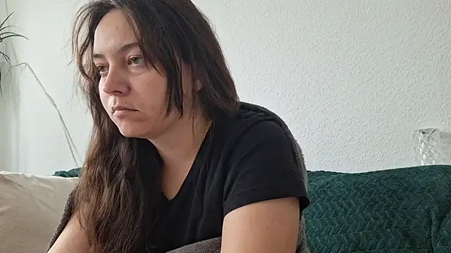 Snapshot of Cyndee_Winter chatting on October 11, 12:04 pm Cyndee Winter online show from October 11, 12:04 pm