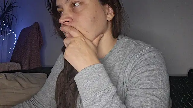 Snapshot of Cyndee_Winter chatting on October 15, 7:58 pm Cyndee Winter online show from October 15, 7:58 pm