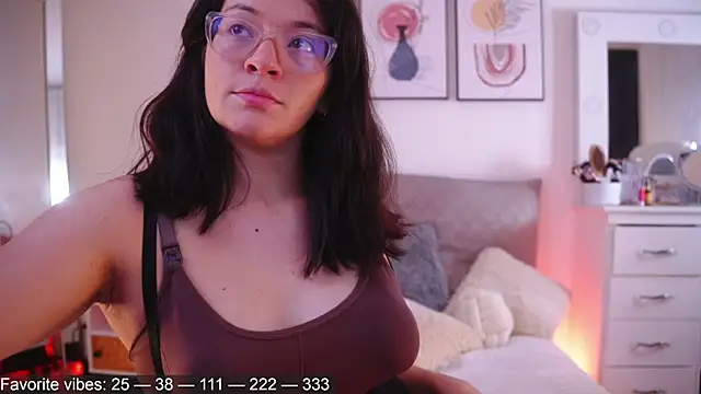 Snapshot of Anah_s chatting on June 25, 10:58 pm Anah s online show from June 25, 10:58 pm