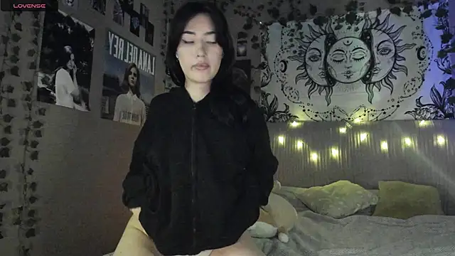 Anisawithlove online show from February 16, 6:21 pm