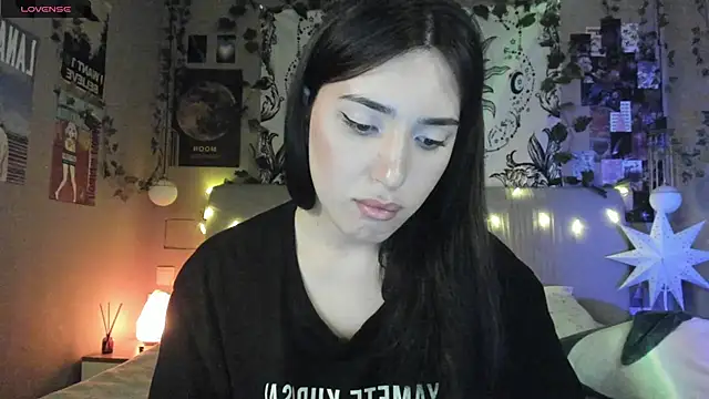 Anisawithlove online show from February 27, 6:09 pm