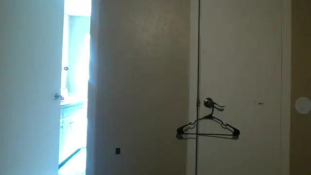 bella8769 online show from February 25, 7:23 pm