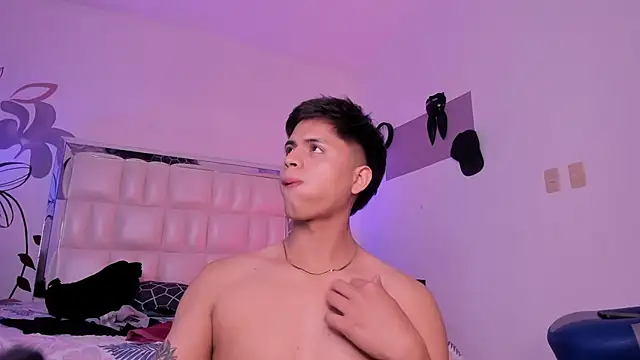 Niicky1  online show from January 16, 12:12 am