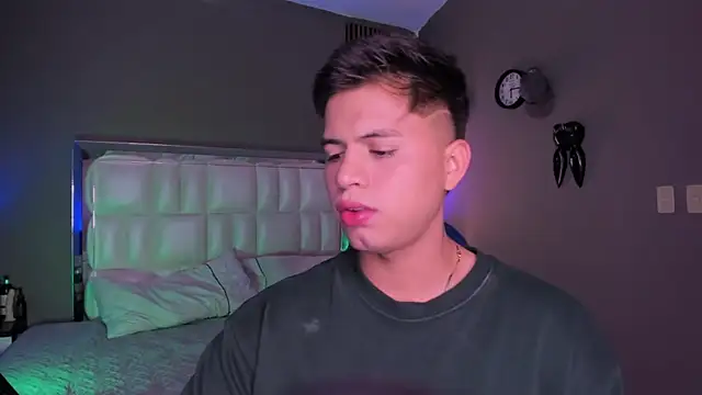 Niicky1  online show from September 13, 9:14 pm