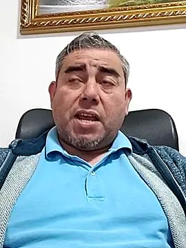 Snapshot of Manolete007x chatting on April 25, 9:34 pm Manolete007x online show from April 25, 9:34 pm