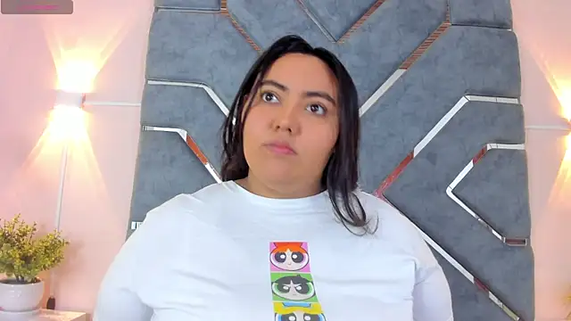 LucciaPorter online show from March 20, 1:38 pm