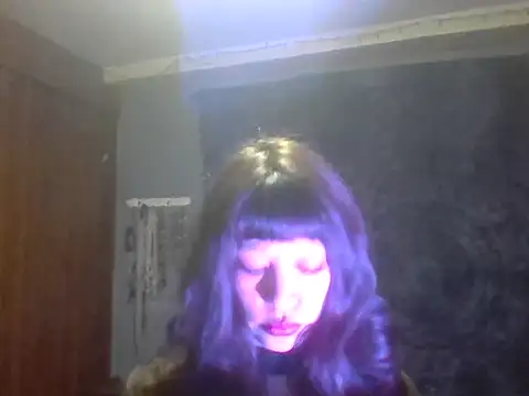 Snapshot of Fo0xybby chatting on May 16, 12:07 am Fo0xybby online show from May 16, 12:07 am