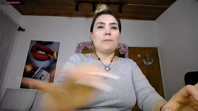 Snapshot of Sahory__ chatting on June 22, 11:35 pm Sahory online show from June 22, 11:35 pm