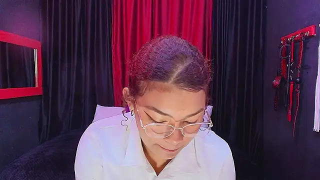 JadaRoberts online show from December 2, 3:25 pm