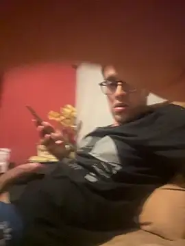 Magicerosxx69 online show from October 10, 8:24 am