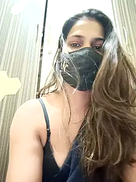 Snapshot of indianliza chatting on December 13, 4:00 am indianliza online show from December 13, 4:00 am