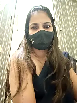 Snapshot of indianliza chatting on December 15, 1:02 am indianliza online show from December 15, 1:02 am