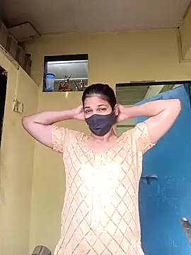 Snapshot of indianliza chatting on December 17, 4:45 am indianliza online show from December 17, 4:45 am