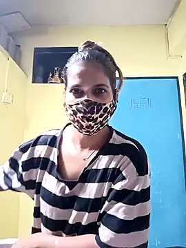 Snapshot of indianliza chatting on December 17, 2:22 pm indianliza online show from December 17, 2:22 pm