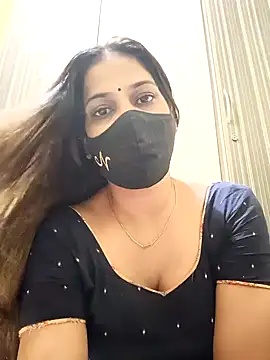 Snapshot of indianliza chatting on January 17, 1:03 pm indianliza online show from January 17, 1:03 pm